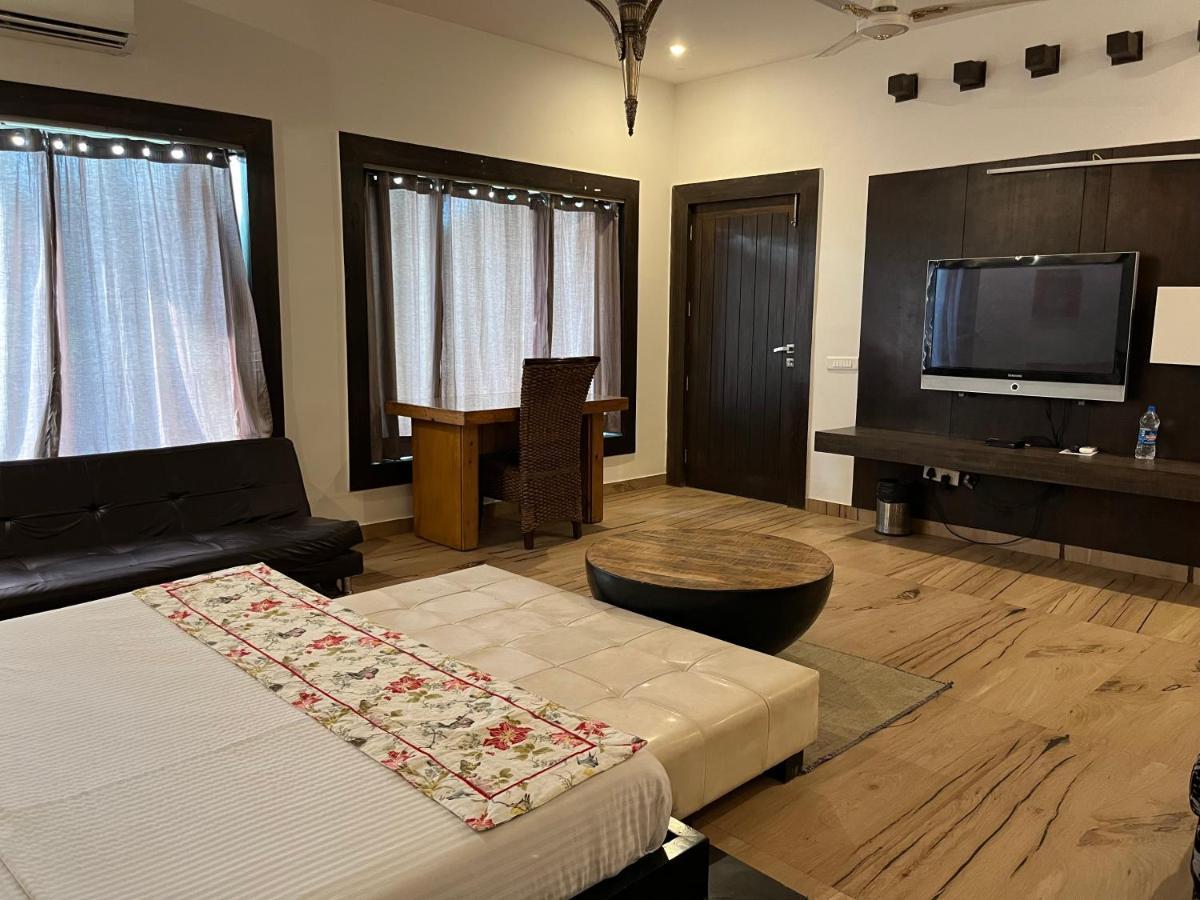 Aakritii Hotels Gurgáon Exteriér fotografie